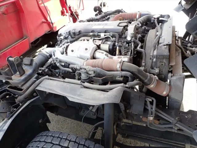 いすゞ エルフ 2RG-NPR88YN(2WD)の写真46