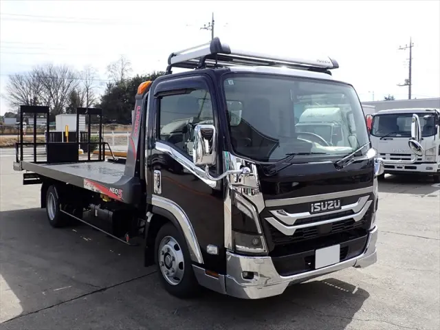 いすゞ エルフ 2RG-NPR88AM(2WD)の写真3