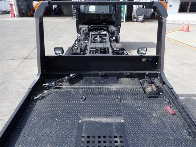 いすゞ エルフ 2RG-NPR88AM(2WD)の写真7