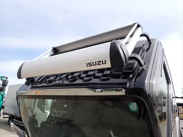 いすゞ エルフ 2RG-NPR88AM(2WD)の写真49