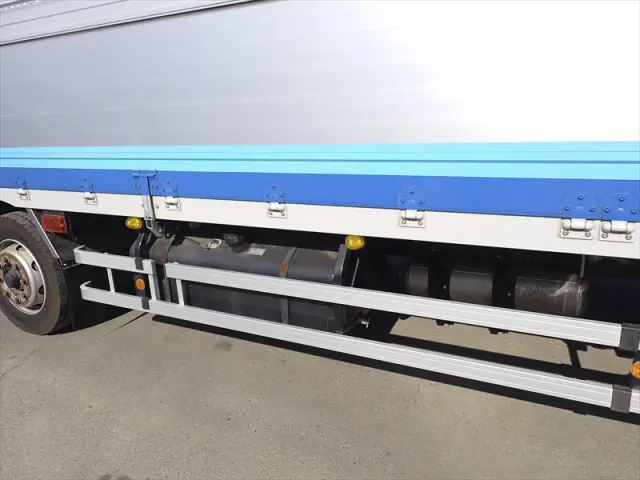 いすゞ ギガ 2PG-CYL77C(8x4)の写真14