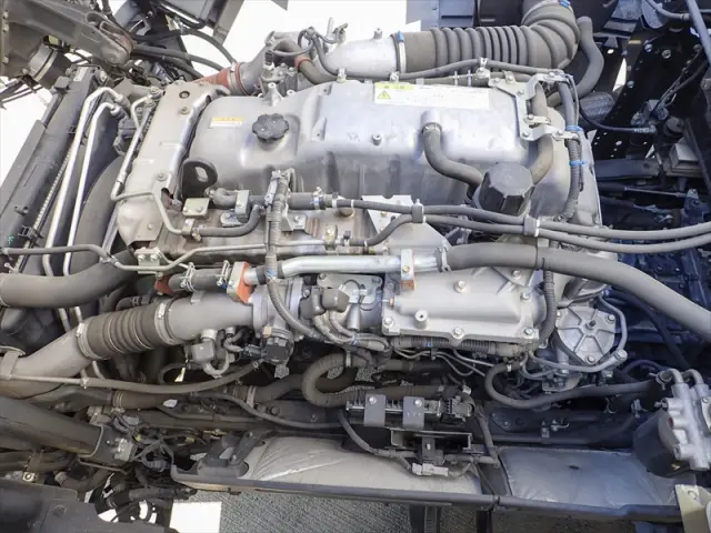 いすゞ ギガ 2PG-CYL77C(8x4)の写真35