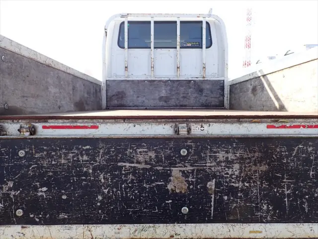 いすゞ エルフ TPG-NHR85A(2WD)の写真7