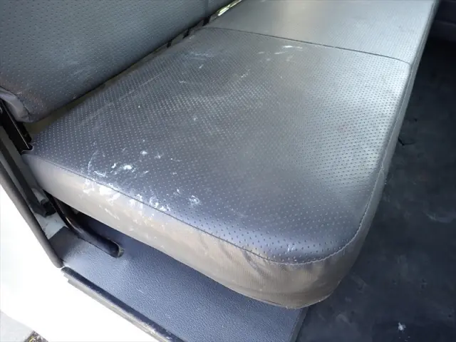 いすゞ エルフ TPG-NHR85A(2WD)の写真22