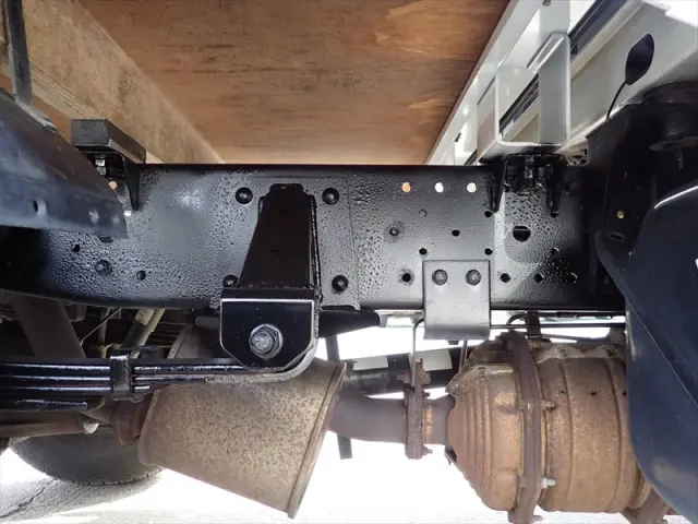 いすゞ エルフ TKG-NHR85A(2WD)の写真11