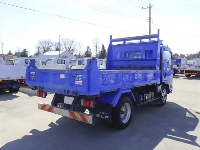 いすゞ エルフ 2PG-NPR88N(2WD)の写真2