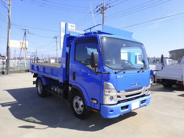 いすゞ エルフ 2PG-NPR88N(2WD)の写真3