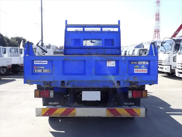 いすゞ エルフ 2PG-NPR88N(2WD)の写真5