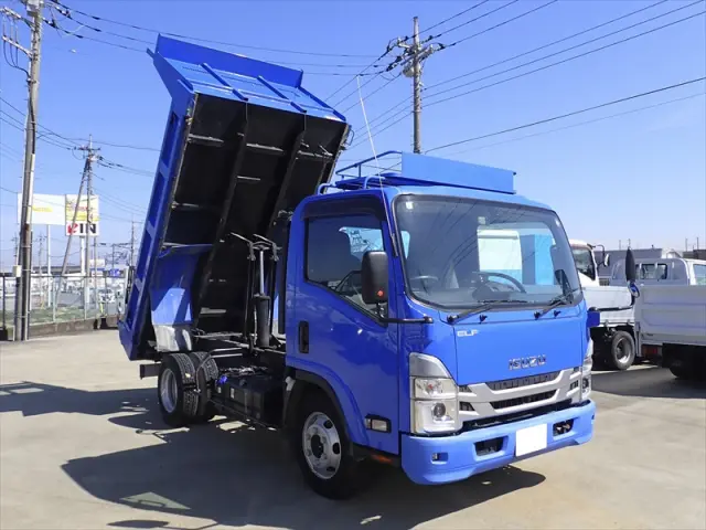 いすゞ エルフ 2PG-NPR88N(2WD)の写真6