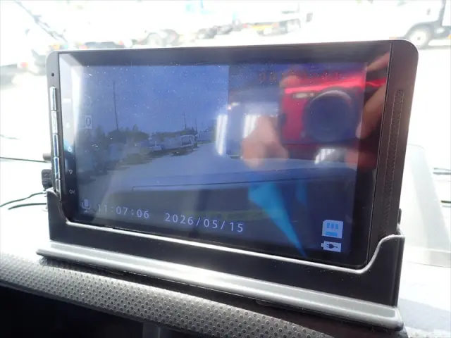 いすゞ エルフ 2PG-NPR88N(2WD)の写真37