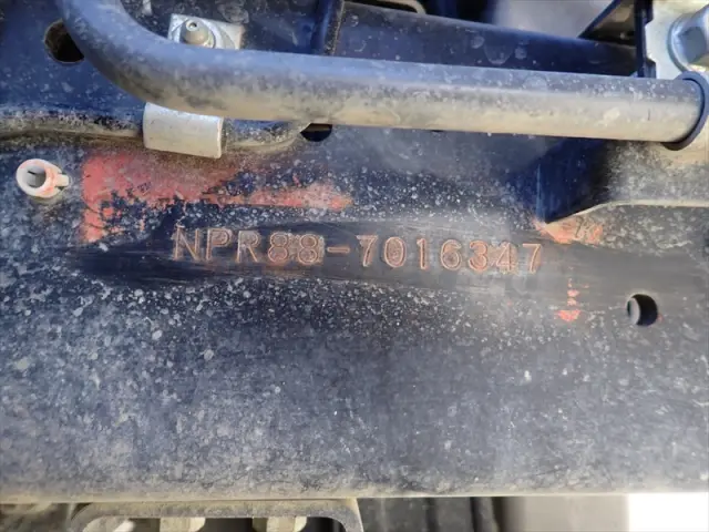 いすゞ エルフ 2PG-NPR88N(2WD)の写真41