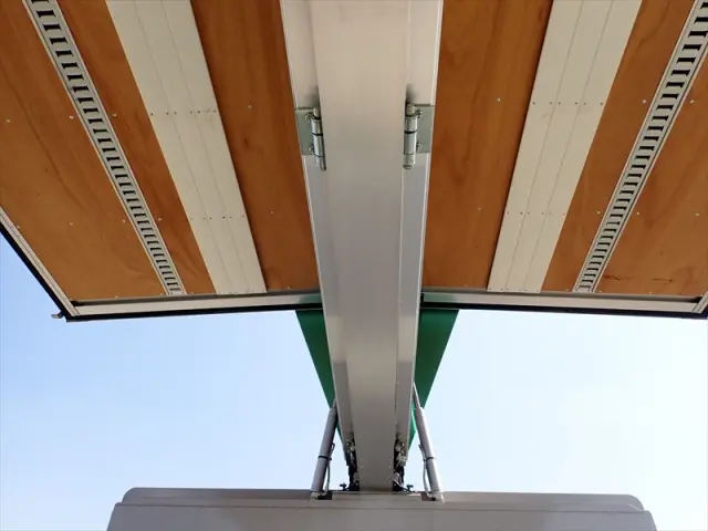 いすゞ ギガ 2PG-CYL77C(6x2)の写真20