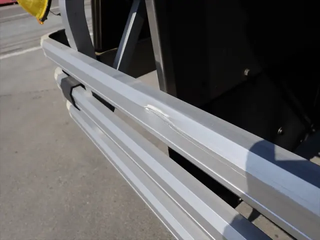 いすゞ ギガ 2PG-CYL77C(6x2)の写真25