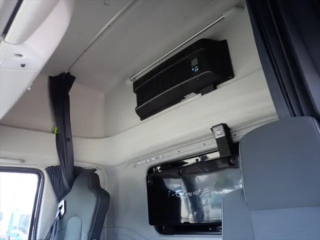 いすゞ ギガ 2PG-CYL77C(6x2)の写真35