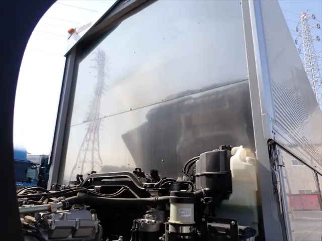 いすゞ ギガ 2PG-CYL77C(6x2)の写真46