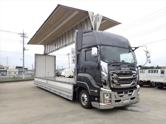 いすゞ ギガ 2PG-CYJ77D(8x4)の写真11