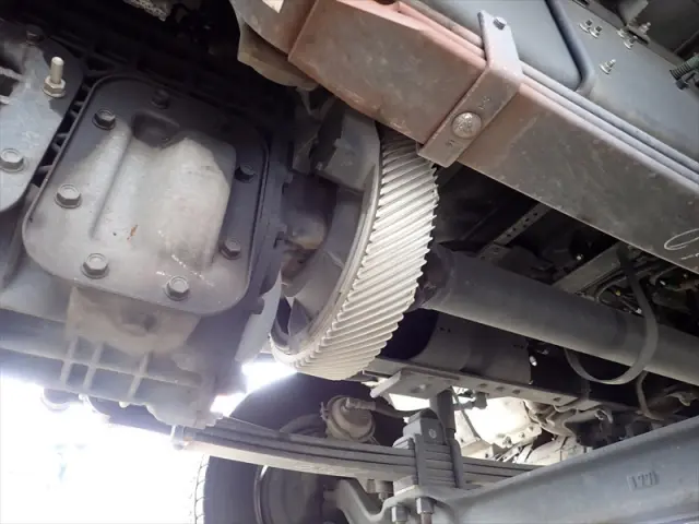 いすゞ ギガ 2PG-CYJ77D(8x4)の写真30