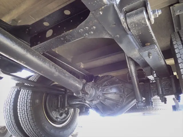 いすゞ エルフ TRG-NPR85AR(2WD)の写真16
