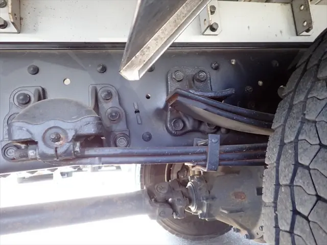 いすゞ フォワード TKG-FRR90S2(2WD)の写真23