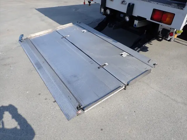 日野 レンジャー TKG-FC9JKAA(2WD)の写真6