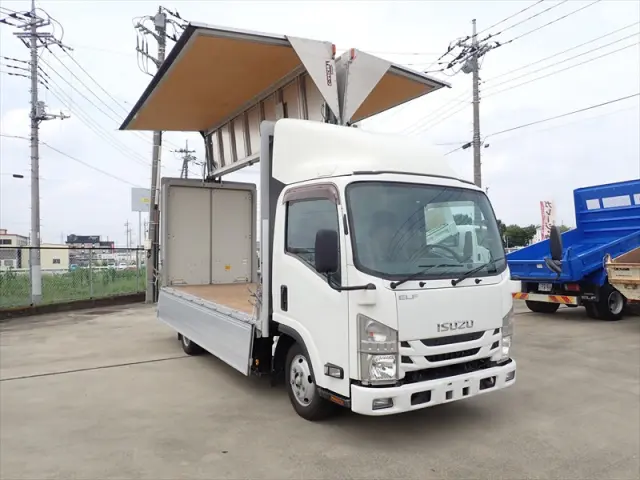 いすゞ エルフ TPG-NMR85AN(2WD)の写真11