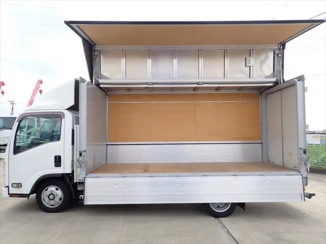 いすゞ エルフ TPG-NMR85AN(2WD)の写真21