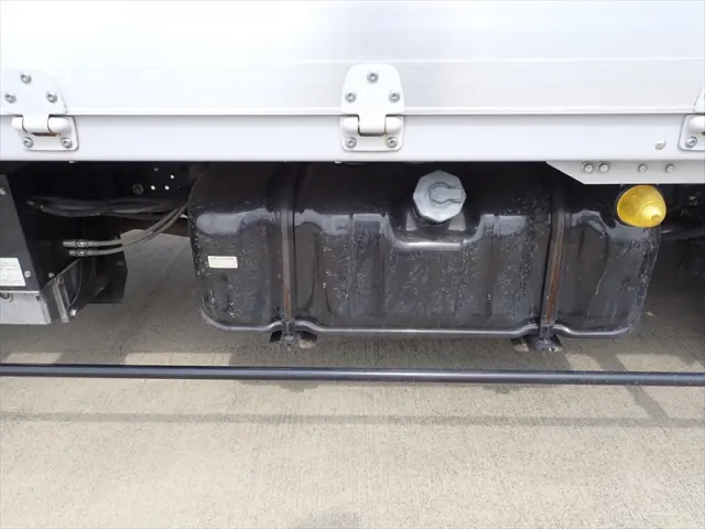 いすゞ エルフ TPG-NMR85AN(2WD)の写真28