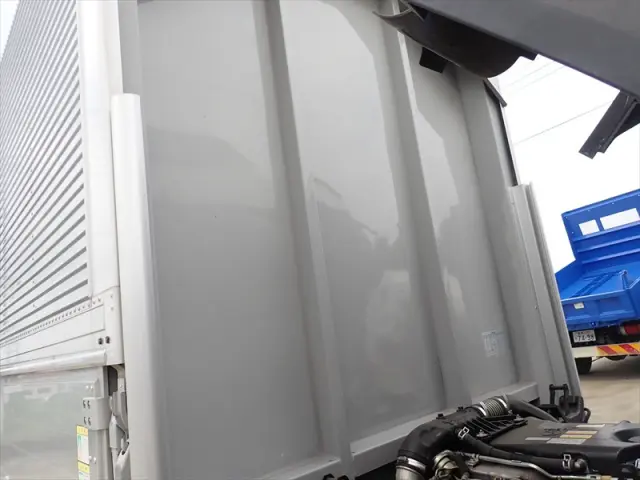 いすゞ エルフ TPG-NMR85AN(2WD)の写真43