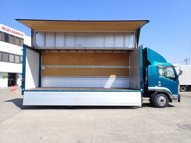 いすゞ フォワード 2RG-FRR90S2(2WD)の写真10