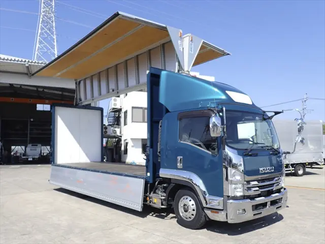 いすゞ フォワード 2RG-FRR90S2(2WD)の写真11