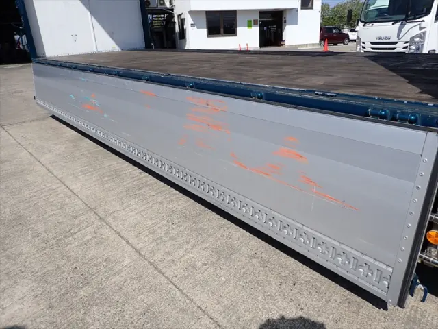 いすゞ フォワード 2RG-FRR90S2(2WD)の写真21