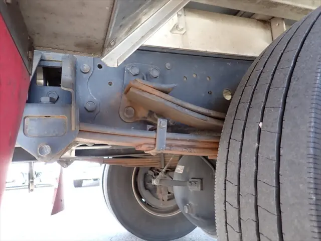 いすゞ フォワード 2RG-FRR90S2(2WD)の写真27