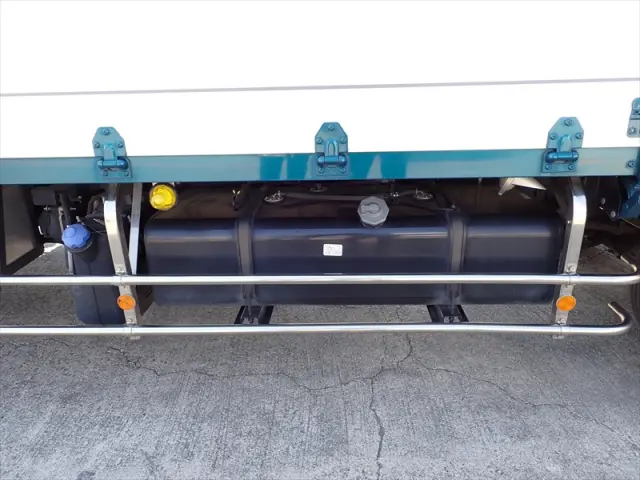 いすゞ フォワード 2RG-FRR90S2(2WD)の写真31