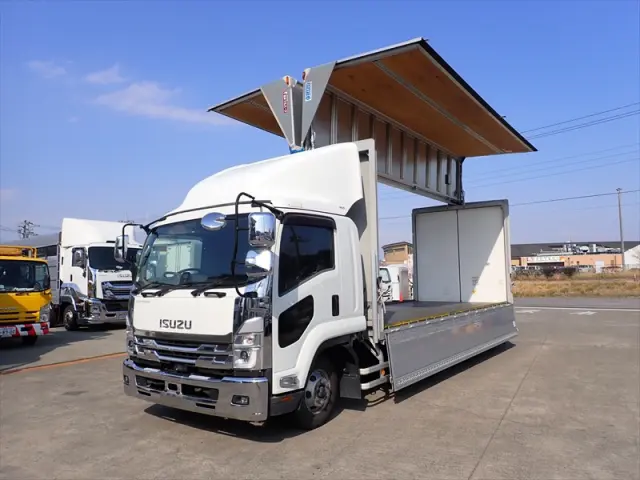 いすゞ フォワード 2RG-FRR90T2(2WD)の写真11