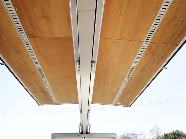 いすゞ フォワード 2RG-FRR90T2(2WD)の写真18