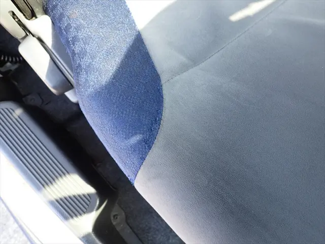 いすゞ フォワード 2RG-FRR90T2(2WD)の写真28