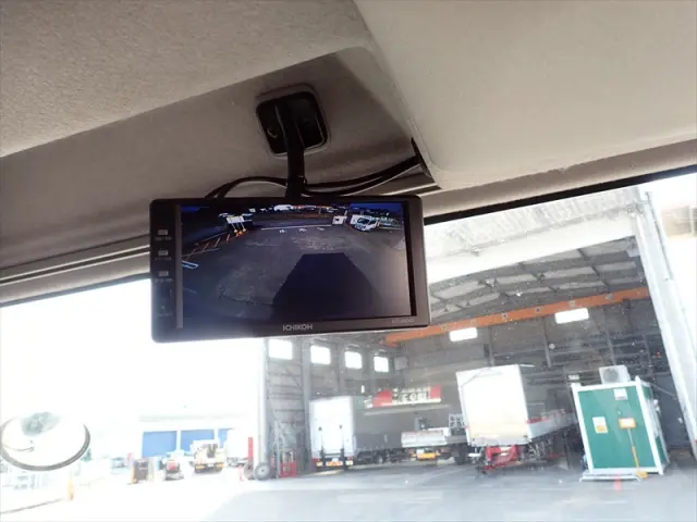 いすゞ フォワード 2RG-FRR90T2(2WD)の写真31