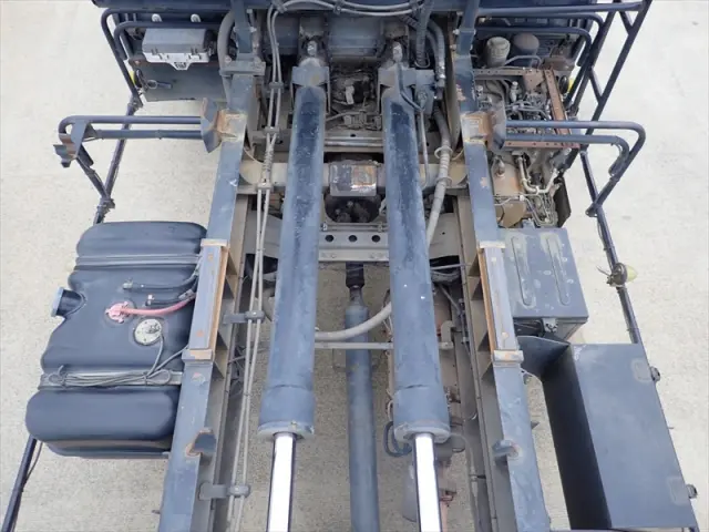 いすゞ フォワード TKG-FRR90S2(2WD)の写真18