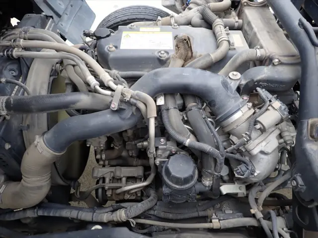 いすゞ フォワード TKG-FRR90S2(2WD)の写真37