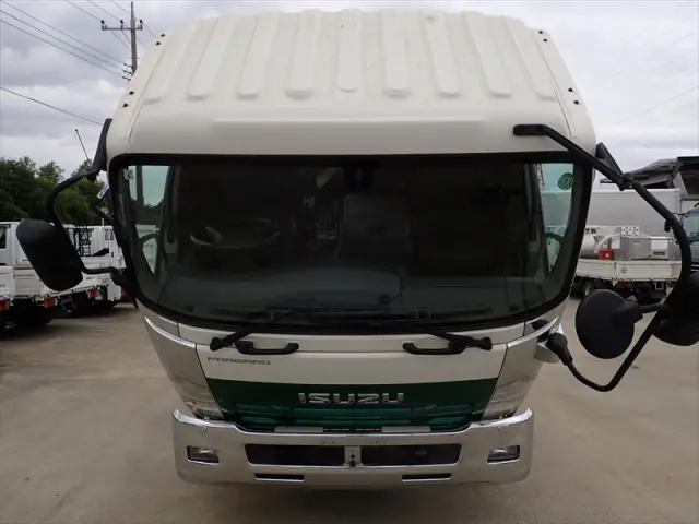 いすゞ フォワード TKG-FRR90S2(2WD)の写真44