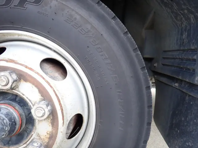 いすゞ フォワード TKG-FRR90S2(2WD)の写真45