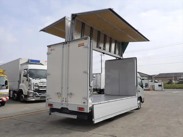 日野 デュトロ 2RG-XZU710M(2WD)の写真16