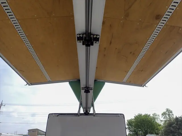 日野 デュトロ 2RG-XZU710M(2WD)の写真18