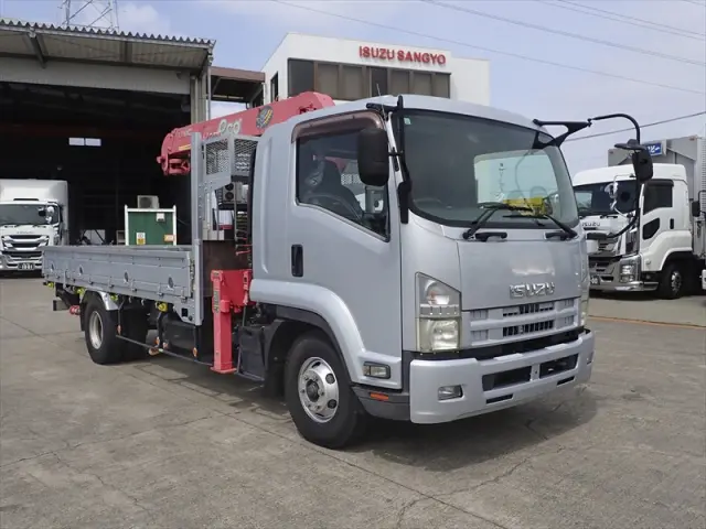 いすゞ フォワード SKG-FRR90S2(2WD)の写真3