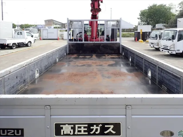 いすゞ フォワード SKG-FRR90S2(2WD)の写真6