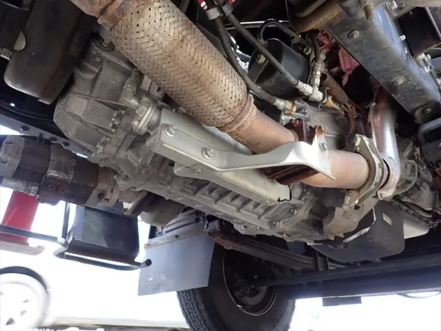 いすゞ フォワード SKG-FRR90S2(2WD)の写真23
