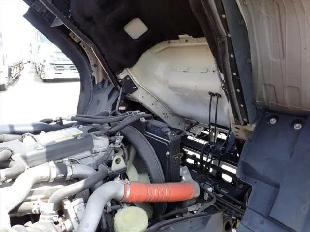 いすゞ フォワード SKG-FRR90S2(2WD)の写真46