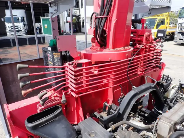 いすゞ フォワード SKG-FRR90S2(2WD)の写真47