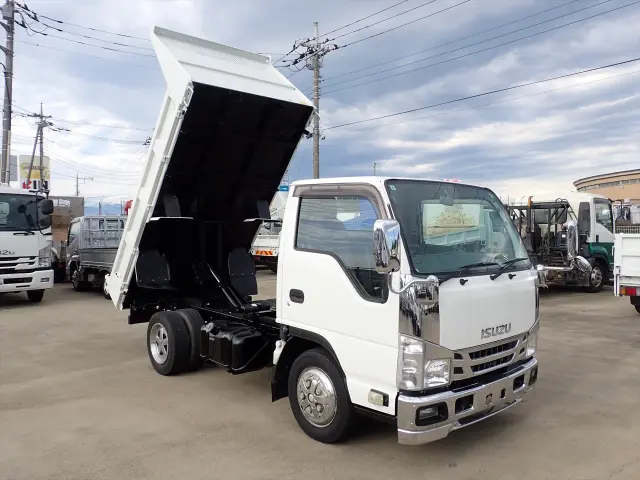 いすゞ エルフ TPG-NJR85AD(2WD)の写真8