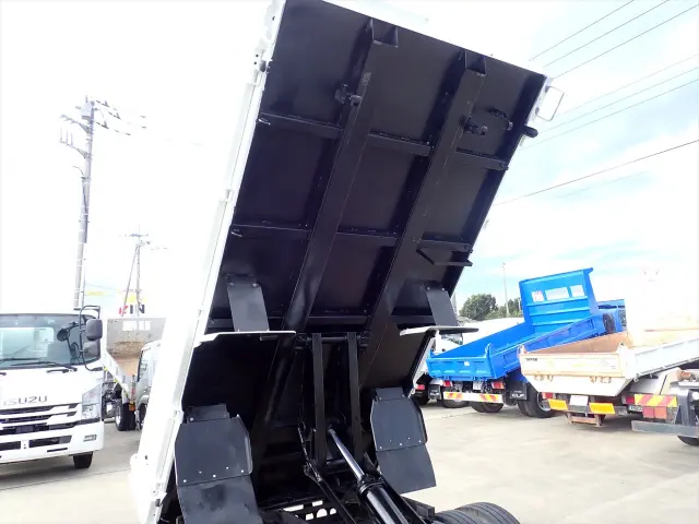 いすゞ エルフ TPG-NJR85AD(2WD)の写真13